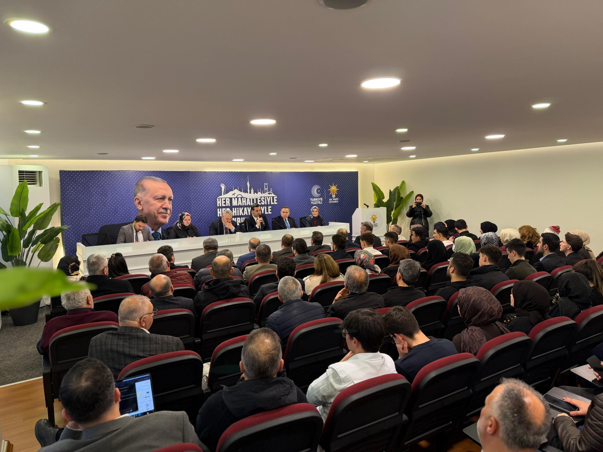 Üsküdar’da Nisan Ayı İlçe Danışma Meclisi Toplantısı Gerçekleştirildi