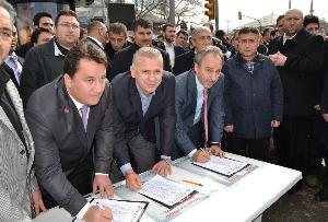 Kamuda Kılık Kıyafet Özgürlüğü İçin On Milyon İmza